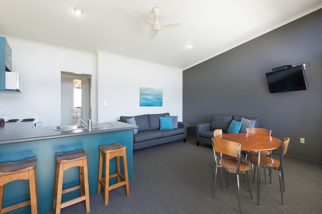 פפאמואה Beach House Motel מראה חיצוני תמונה